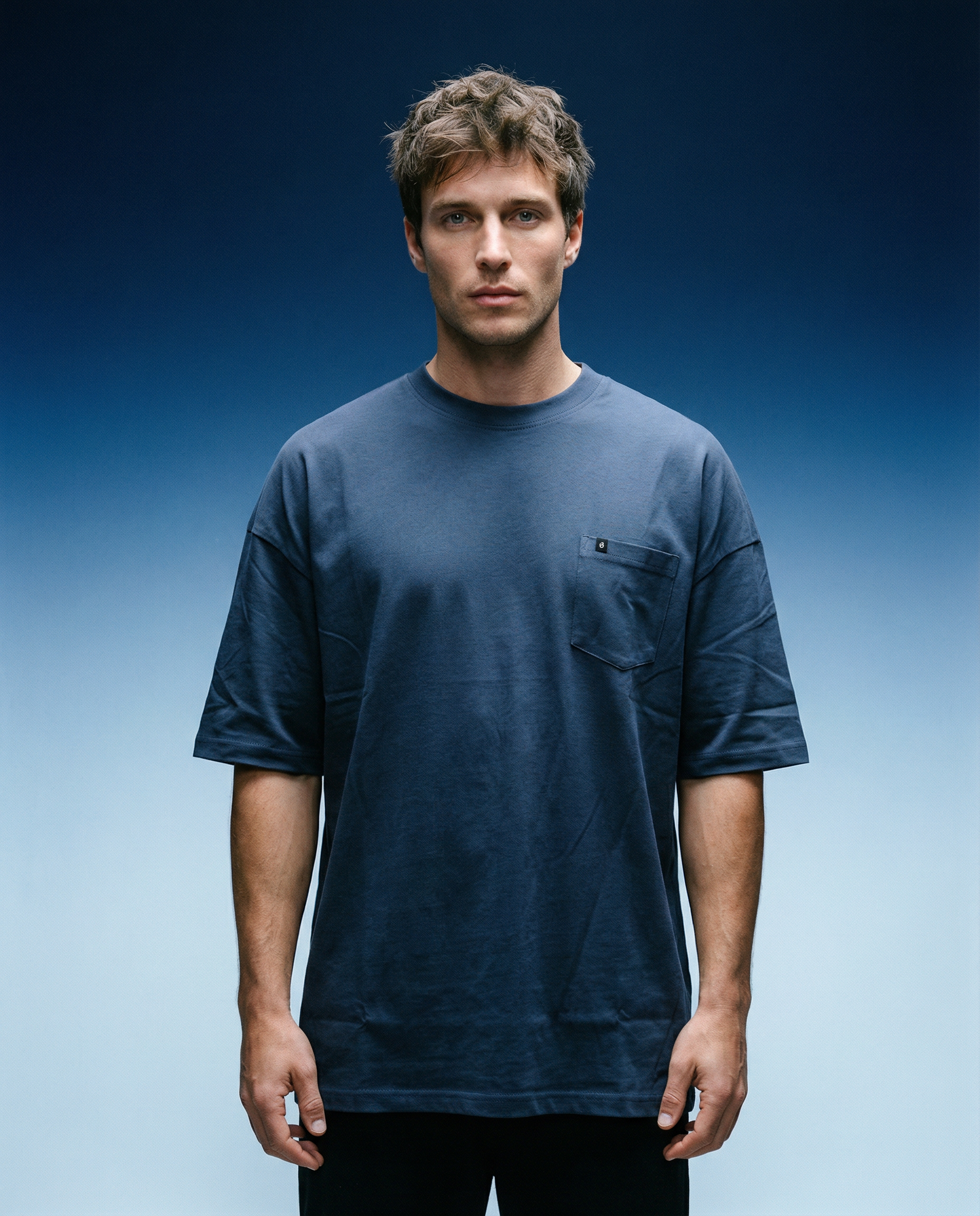 THE POCKET | Camiseta minimalista de algodón orgánico 200 g