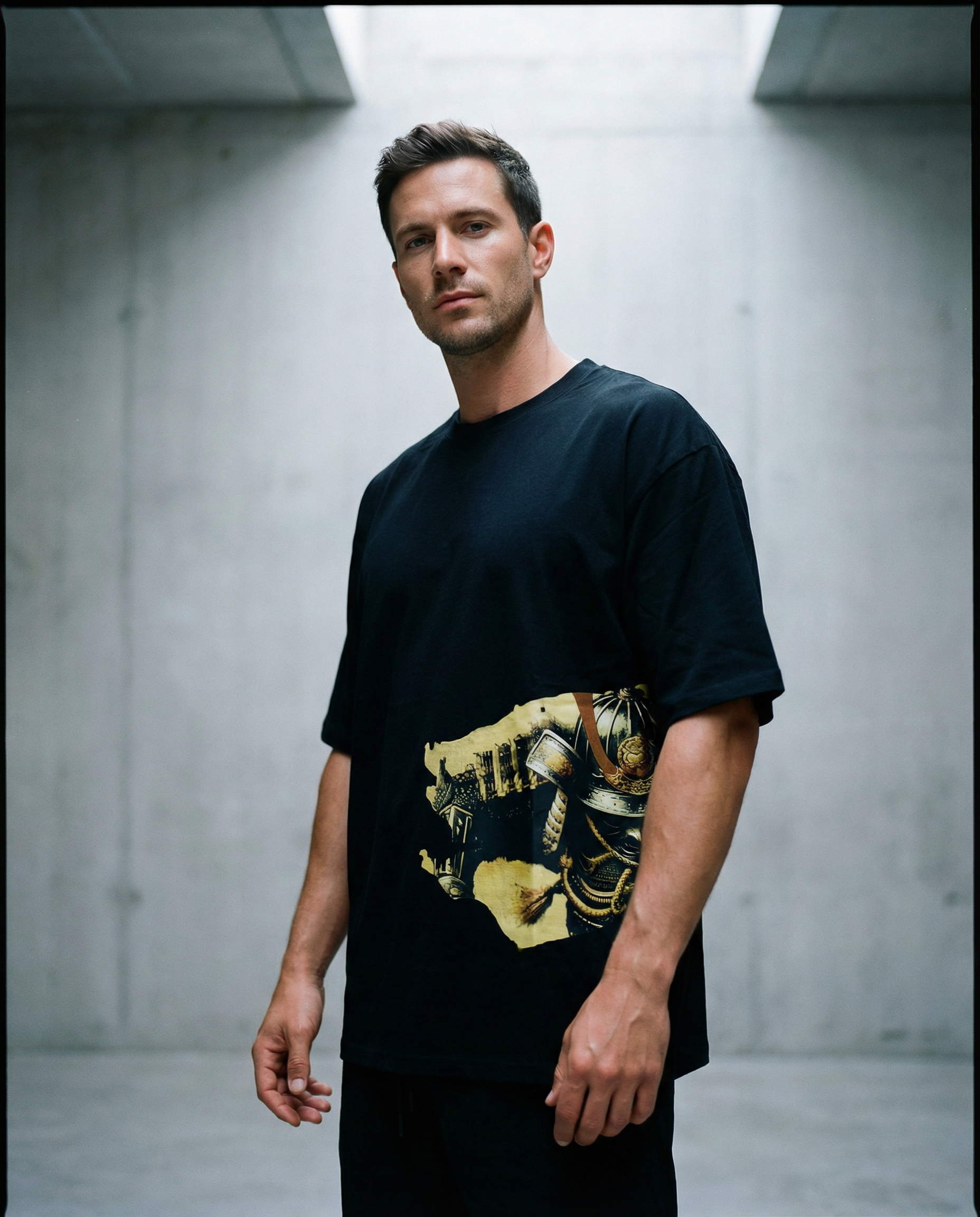 GRAPHIC EDITION #2 | Camiseta oversize premium negra