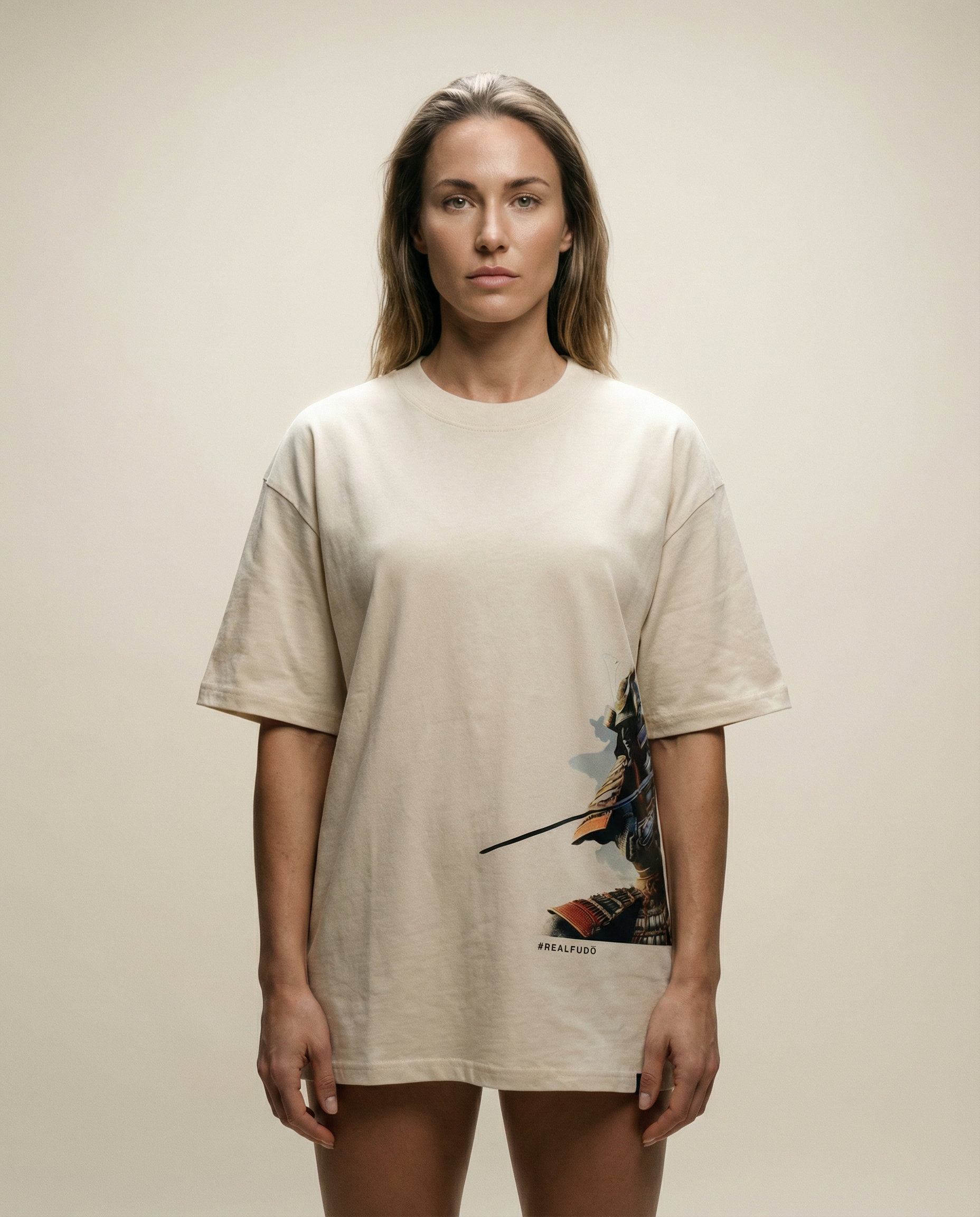 BATTLE SPIRIT | Camiseta oversize de algodón natural sin blanquear